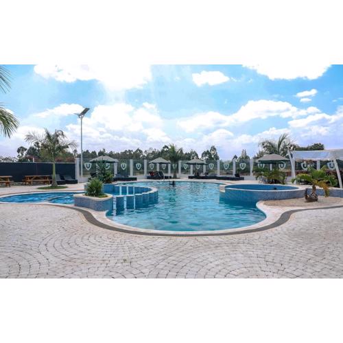 Cozy Two-BR Apartment in Tatu City