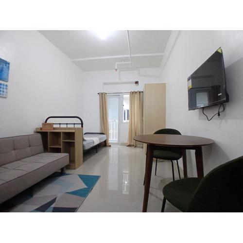 Cozy Urban Retreat at Victoria De Morato