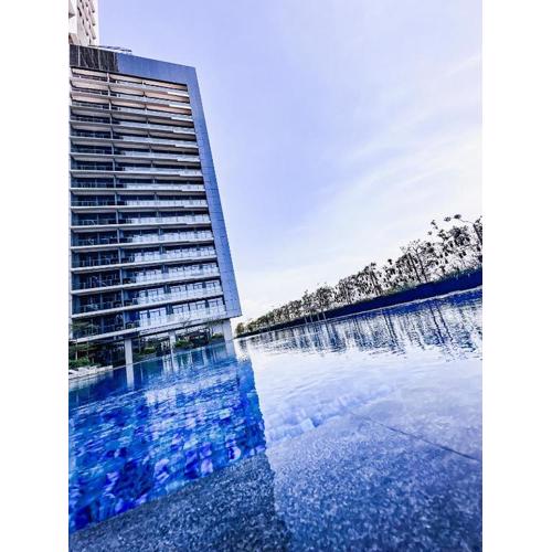 Cozy Vertu Ciputra World Studio Apartment in Surabaya by Le Ciel Hospitality