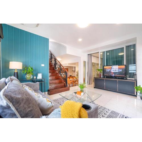 Cozystay Center of Patong near Bangla Road