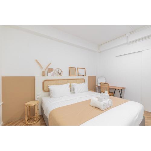 Craft studio apartment by Beginning with,3BR​ in heart of Nimman