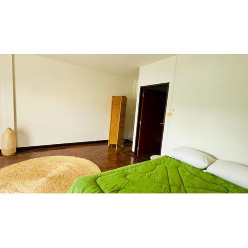 Creative Bangkok Bed