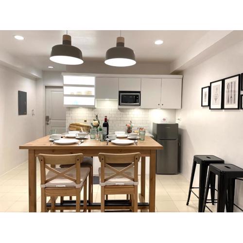 CRIB 227: Modern Fresh Vibe Condo