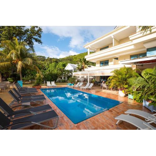 Crown Beach Hotel Seychelles