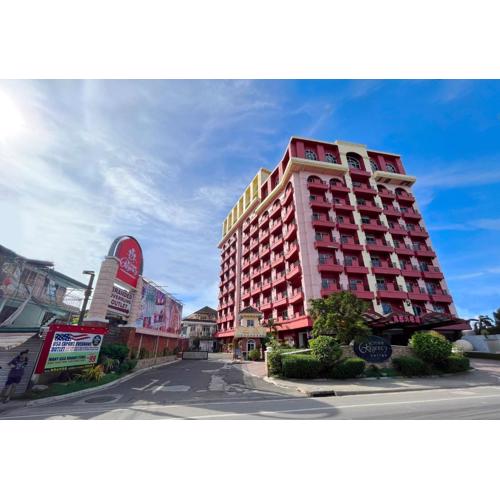 Crown Regency Suites Mactan