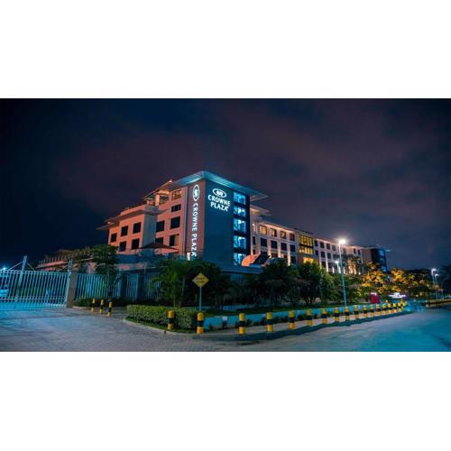 Crowne Plaza Nairobi Airport by IHG