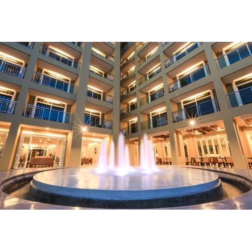 Crystal Palace Luxury Hotel Pattaya