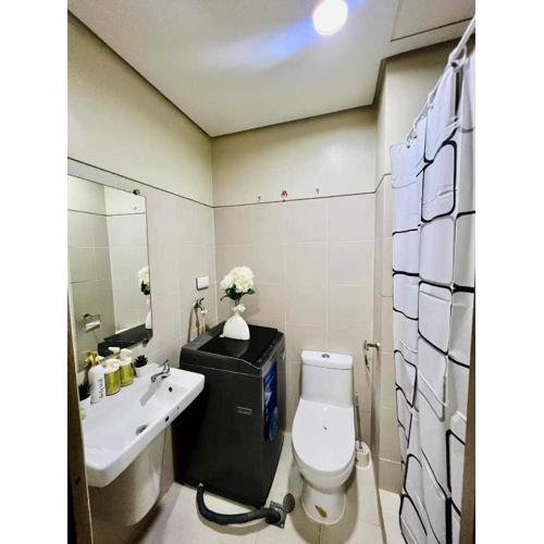 Crystal S Residences 1BR by JBCo