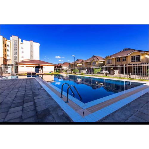 Crystal Sky 2-Bedrooms with 3 beds Pool and balcony