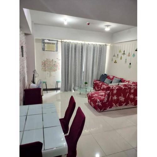 Cubao Manhattan Heights, Unit 8BC Tower B, 1 BR