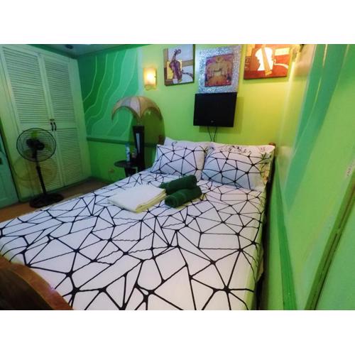 Cubao Quezon city Transient condo unit