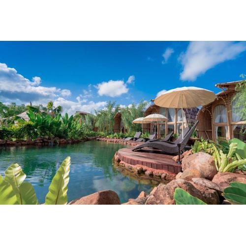 Curve Villas Boutique Resort