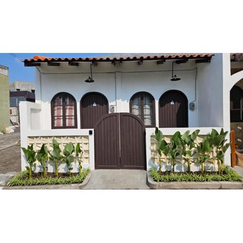 Cute Room 1 at Pondok Raima SYARIAH