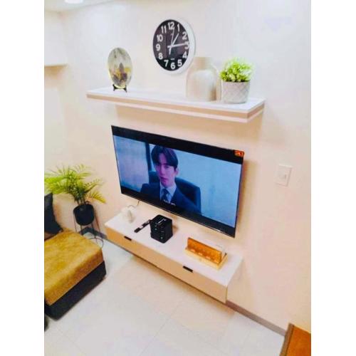Cylos Place