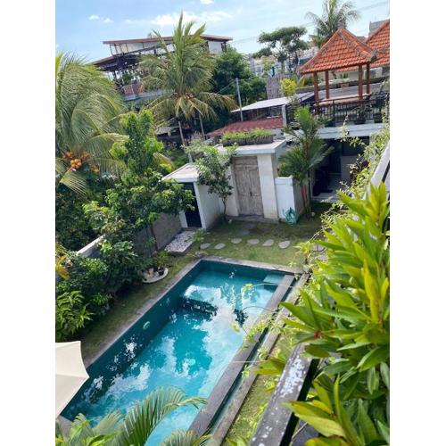 D Krisna Guest House