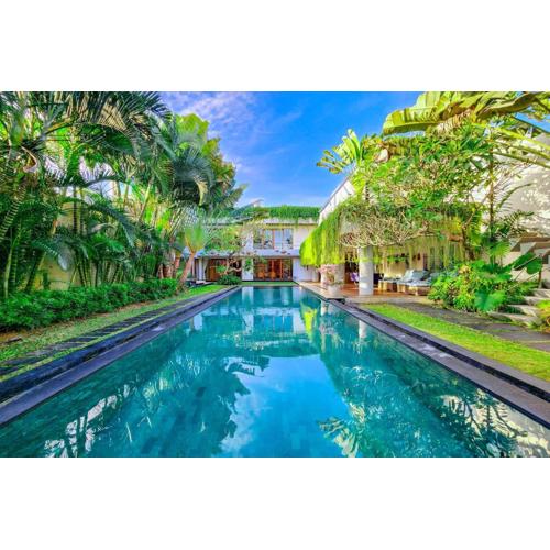 Da Vinci The Villa by Nagisa Bali