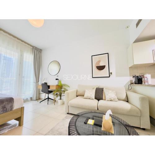 DA86 - Well Design Studio in Dubai Arch tower