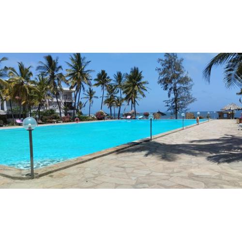 DADA Luxury Suites Beachfront Tropical Paradise