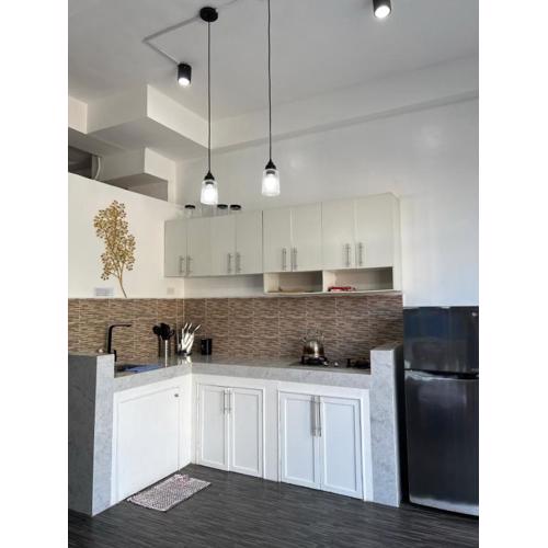 Dajon-6 Family Suite