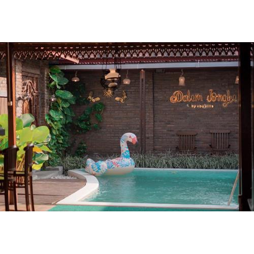 Dalem Jongke by Ubu Villa - 9 Bedrooms Villa in Yogyakarta