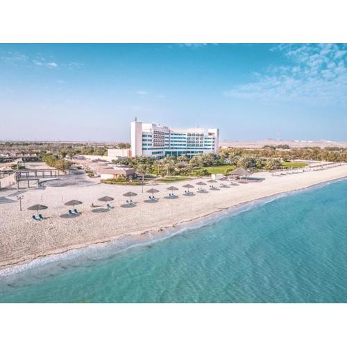 Danat Jebel Dhanna Resort