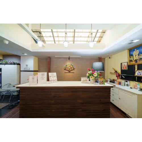 Dancenter Khaosan Park Hotel