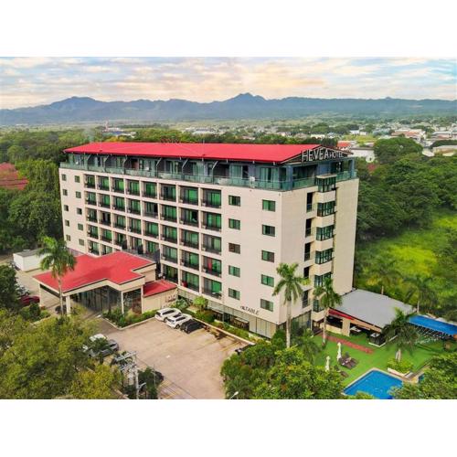 Dancenter Luxury Retreat Angeles City Pampanga Formerly Hevea Resort