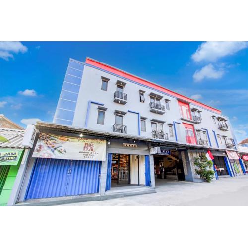 Dancenter Pogung Near Near Plaza Ambarrukmo