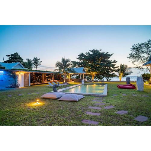 Dani Sam 4BR Beach Villa with Sunset View KBR47