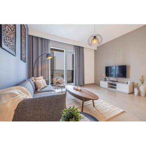 Daniels 1BR at Creek Horizon with Park View