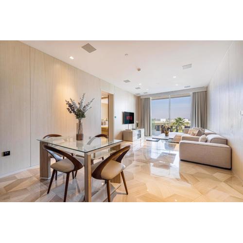 Daniels Five Palm Sea View 2BR with Maids Room