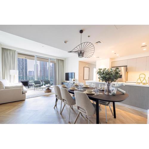 Daniels Luxury 3BR with Dubai Opera Views