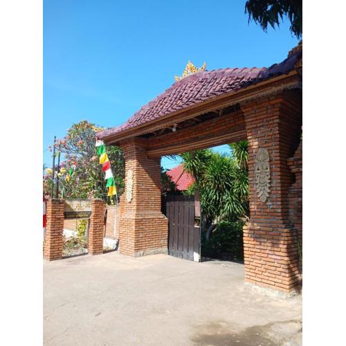 Danny juljol homestay