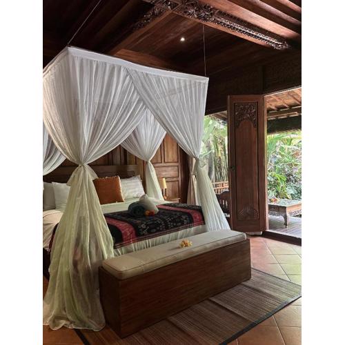 Darta Ubud Joglo Villa by EPS