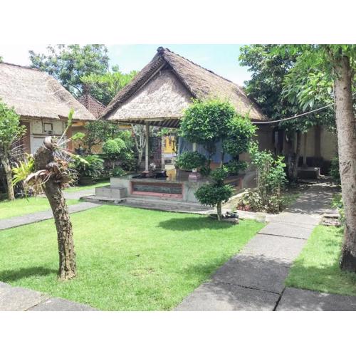 DATON HOUSE near Bali Zoo Ubud Mitra RedDoorz