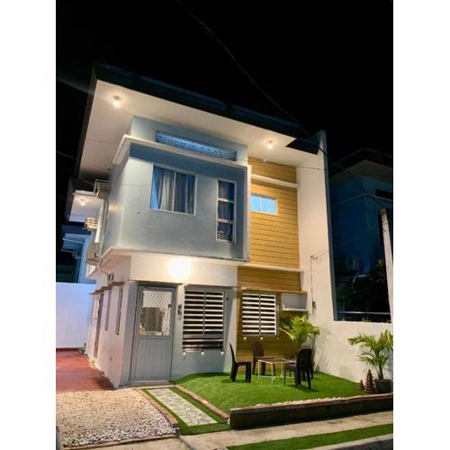 Davao City Airport Transient Rooms by Lemonique