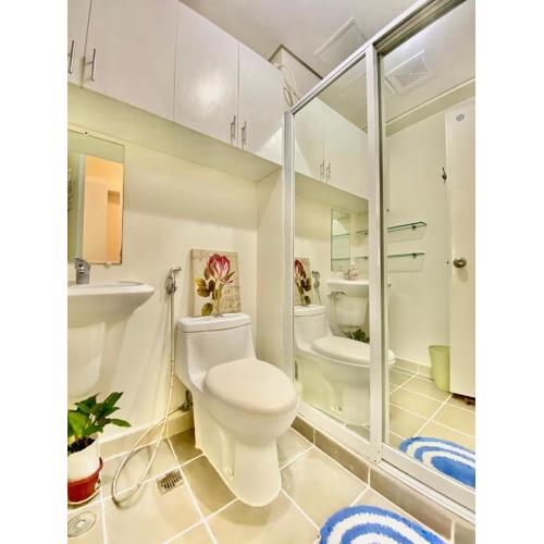 Davao Downtown Fully Furnished Condominium with Pool