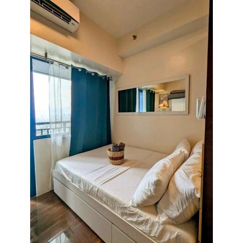 d'DEN at SMDC AIR Makati 1BR Bay view
