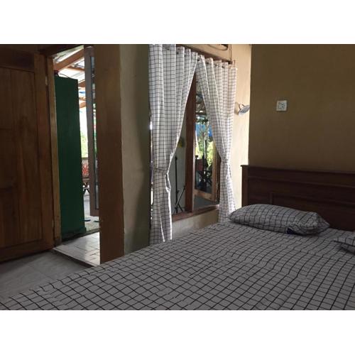 De Ikut Bojo Homestay