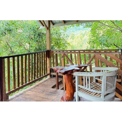 De-Ranggon Home stay garden huts