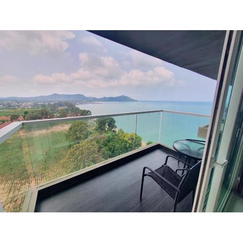 Delmare Beachfront Bangsaray Premium Condominium