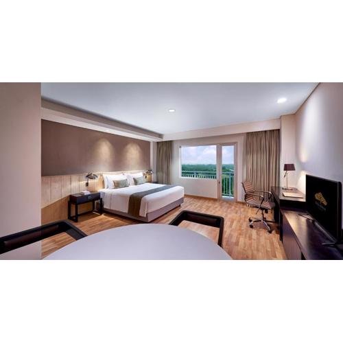 Delonix Hotel Karawang