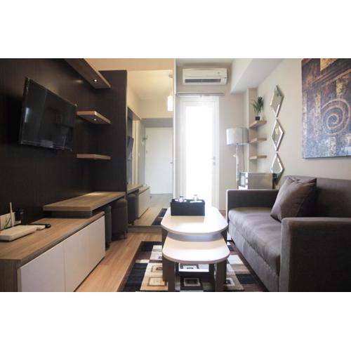Deluxe and Comfortable 2BR The Springlake Summarecon Apartment By Travelio
