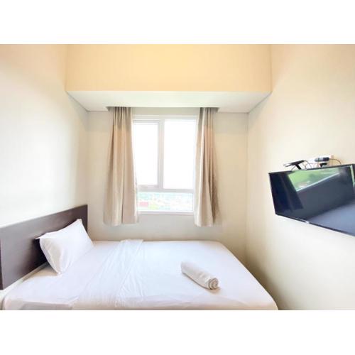 Deluxe and Cozy 2BR Apartment at Skyland City Jatinangor By Travelio