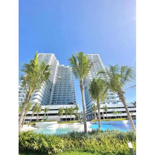 Deluxe Double Room Azure North Pampanga