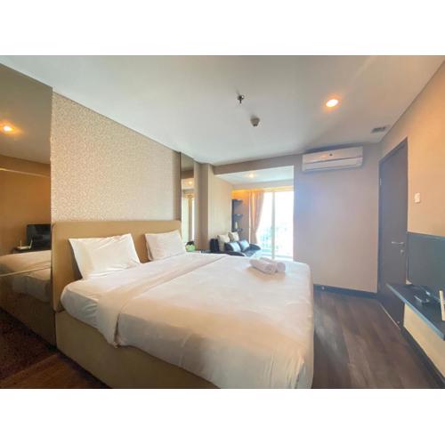 Deluxe & Well Appointed 2BR at El Royale Apartment By Travelio