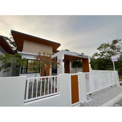 DelZiaNa Bara Villa Pakbara Satun พักได้ 6 ท่าน