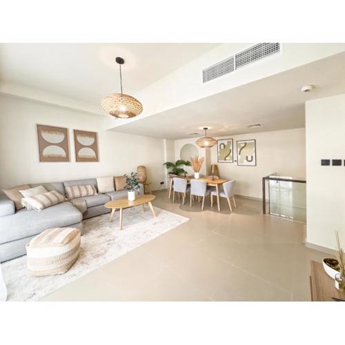 Designer Duplex with Stunning Views Pacific Residence