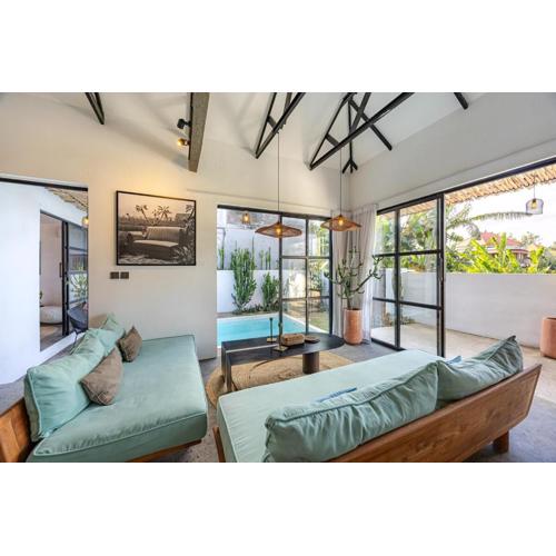 Designer Oasis with Private Pool in Central Canggu by The Rice Field