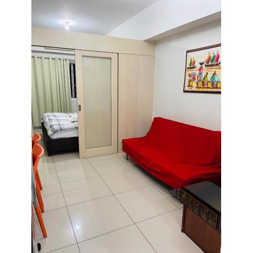 Destina Stays @Jazz Residences, Makati, Metro Manila, w/Netflix